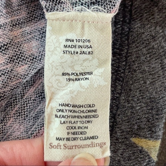 Soft Surroundings Midnight Floral V Neck Sweater S - Picture 7 of 12